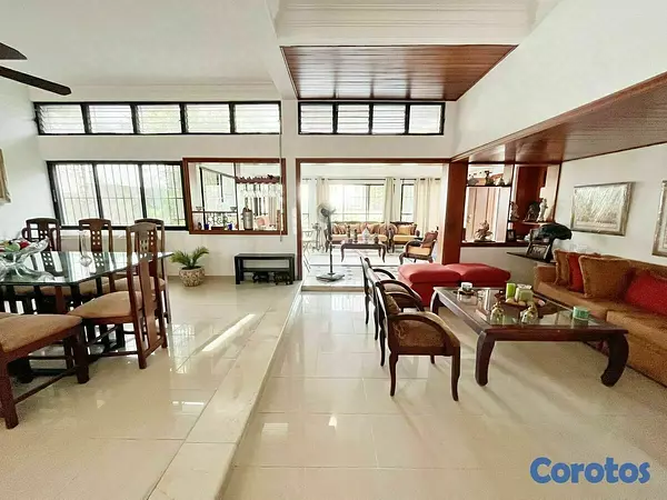 casas - Casa en venta en los Cacicazgos 6