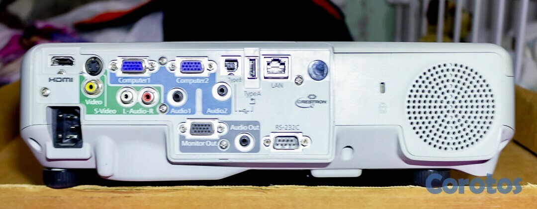computadoras y laptops - Proyector Epson E93, ENTRADA HDMI, VGA, VIDEO Es un Proyector a buen precio 4