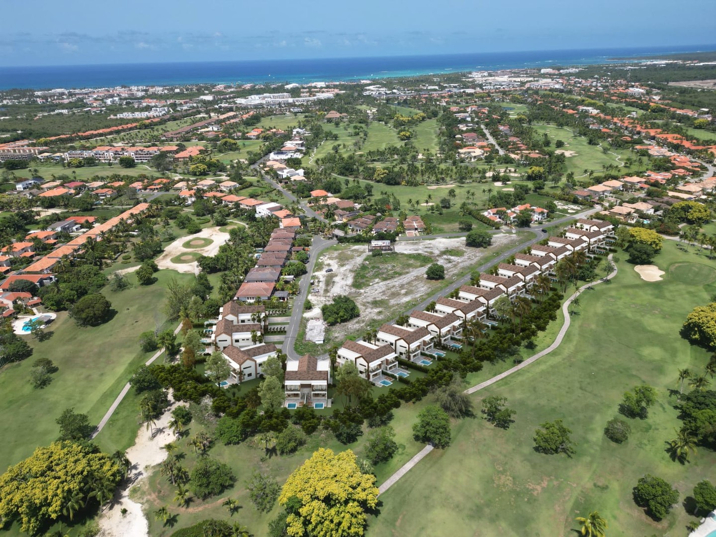 apartamentos - Villas en Cocotal Punta cana de 3 habitaciones en construccion 