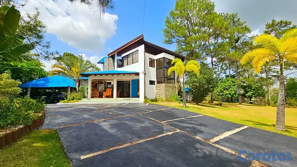 casas vacacionales y villas - Villa en jarabacoa en Venta amueblada con vista al 2