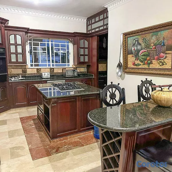 casas - ENORME CASA EN VENTA - SANTIAGO. 4