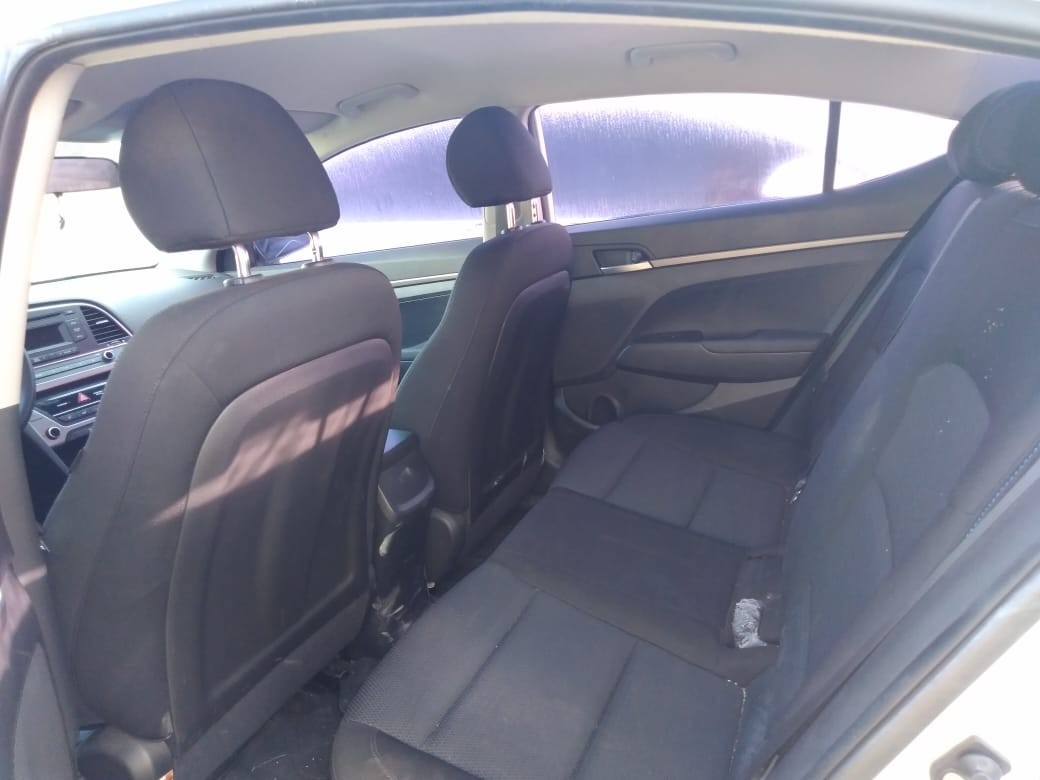 carros - HYUNDAI AVANTE 2017 BLANCODESDE: RD$700,100.00 4