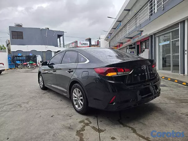 carros - HYUNDAI SONATA NEW RISE 2018 NEGRO GASOLINA 5