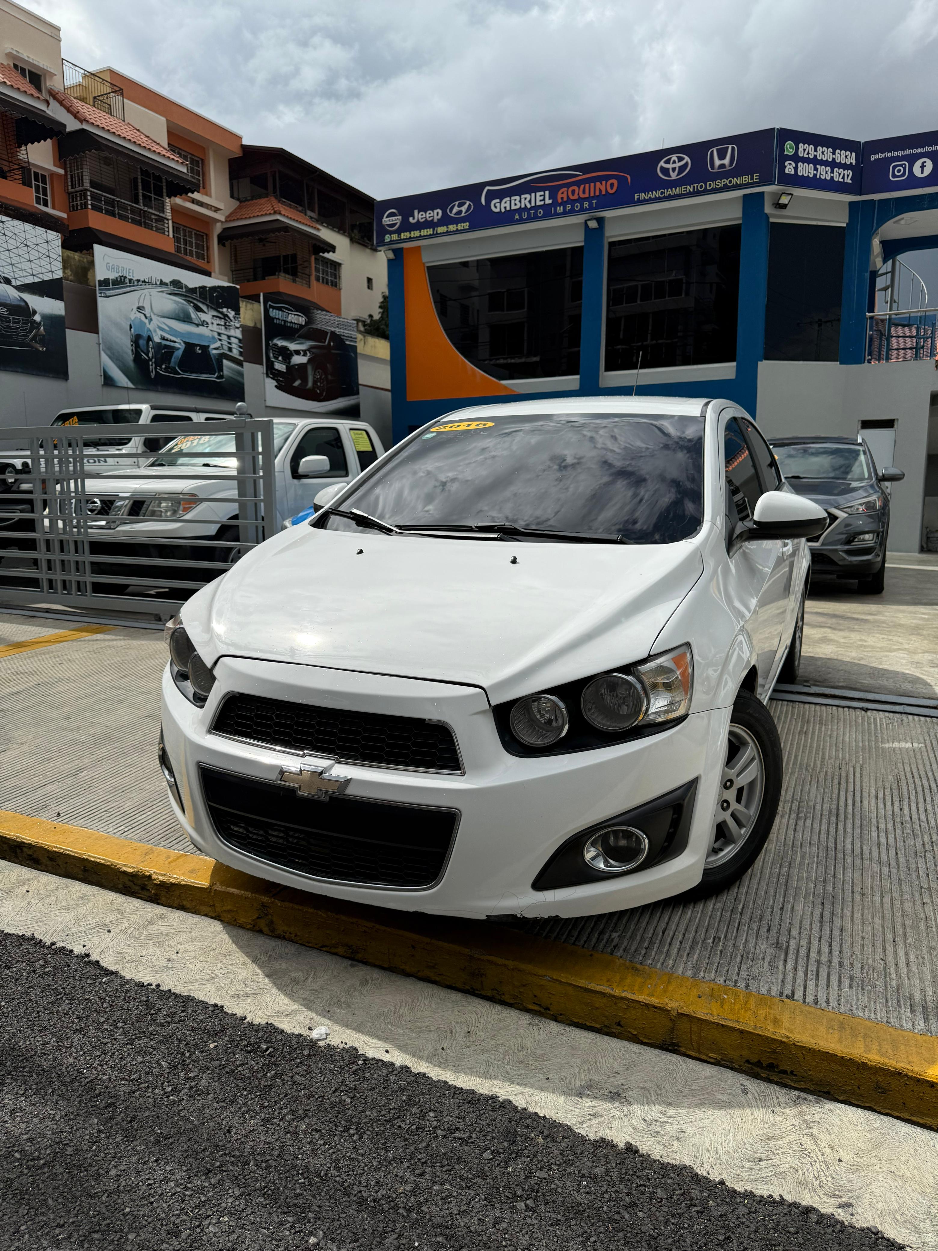 otros vehiculos - CHEVROLET SONIC LT 2016 