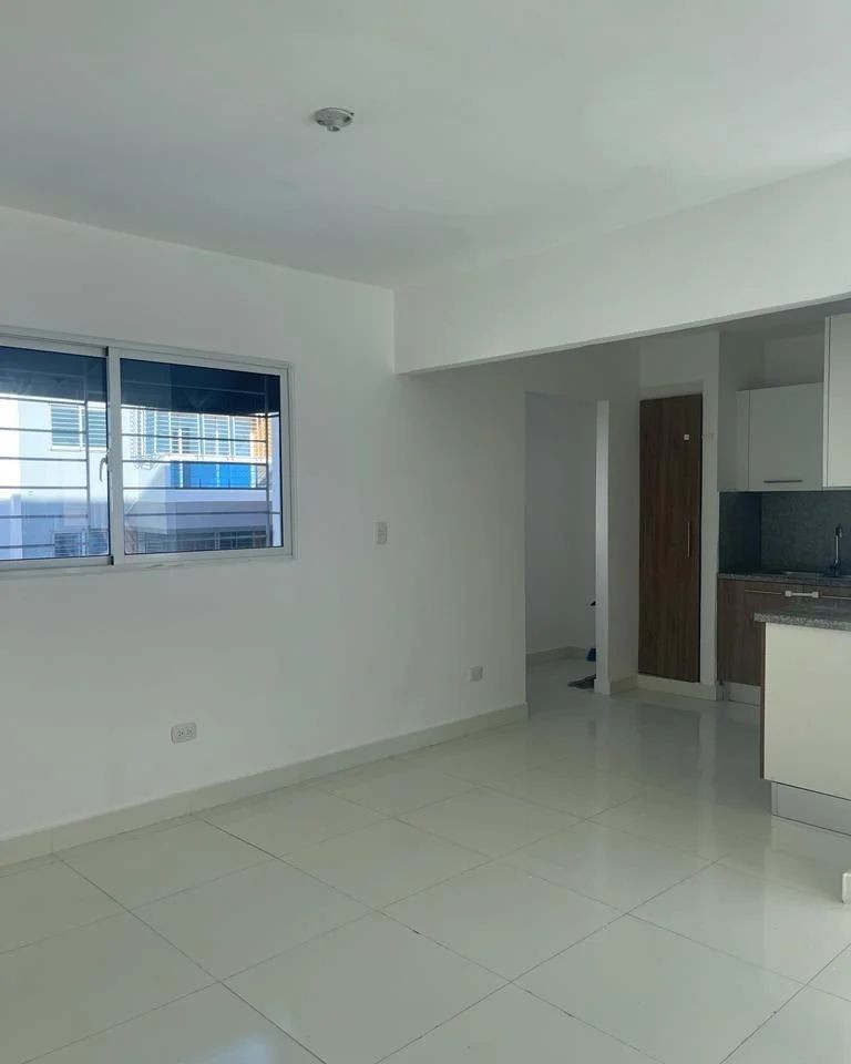 apartamentos - Vendo apartamento en el KM 13 
Autopista Duarte, Santo Domingo Oeste 2