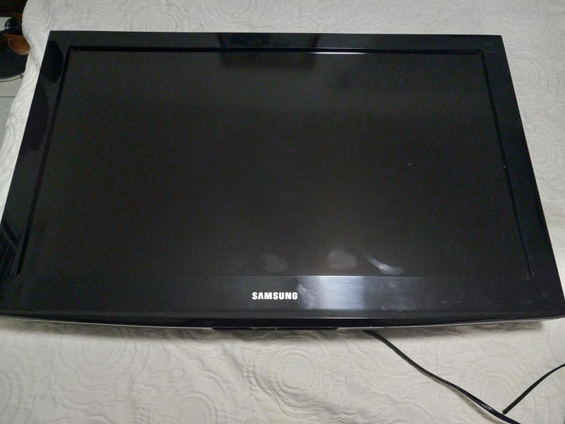 electrodomesticos - Vendo TV Samsung 30 pulgadas.
Usada, 5,000 mil pesos.
Sólo por el día de Hoy 