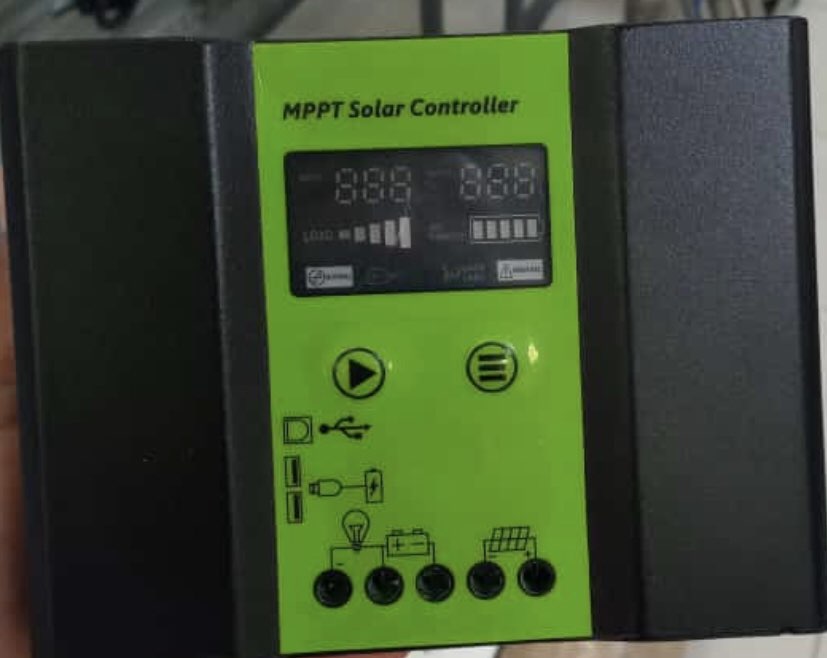 Controladores de voltaje mppt y pwm disponibles 1