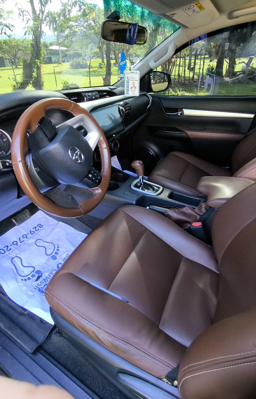 jeepetas y camionetas - Toyota hilux 2017 6