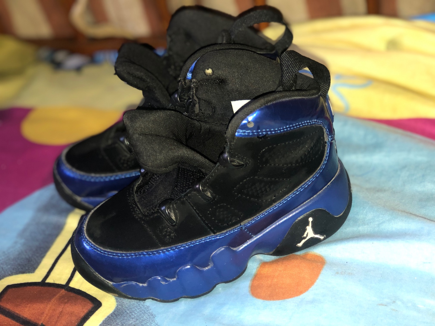 ropa y zapatos - Tenis jordan negro con azul 😌 2