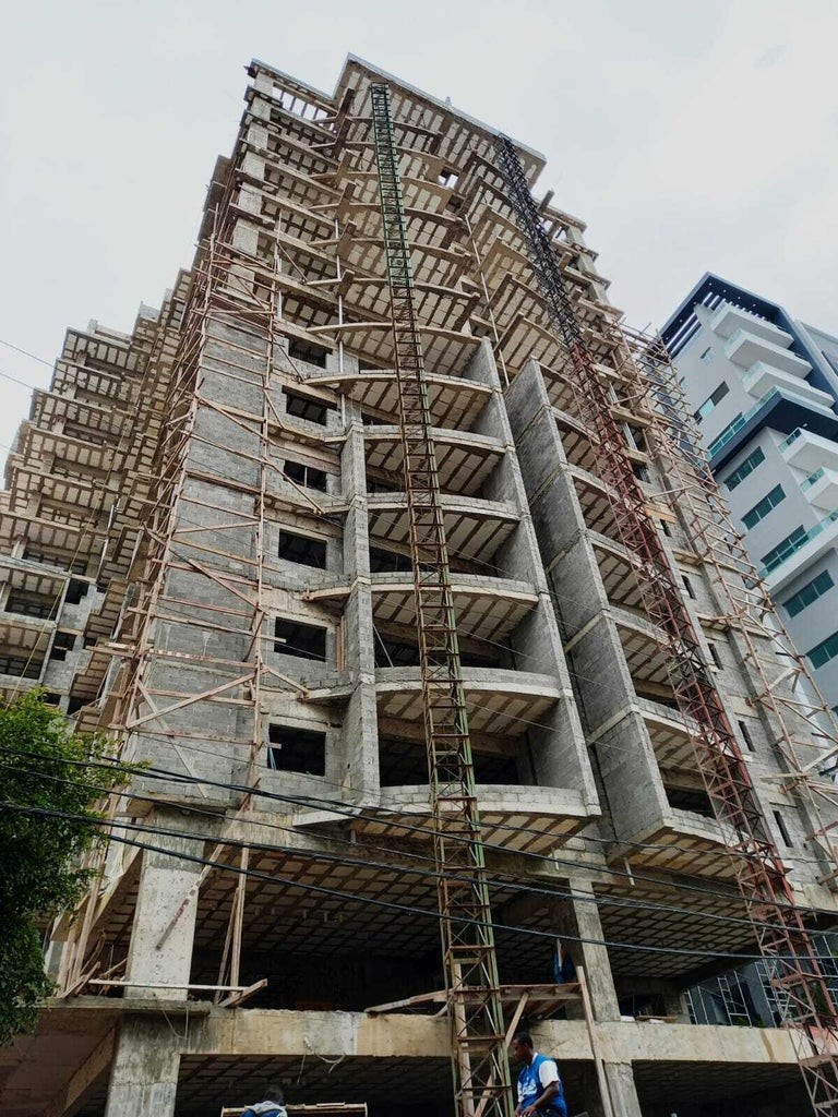apartamentos - PROYECTO de apartamentos ubicado en Naco, con áreas sociales. 2