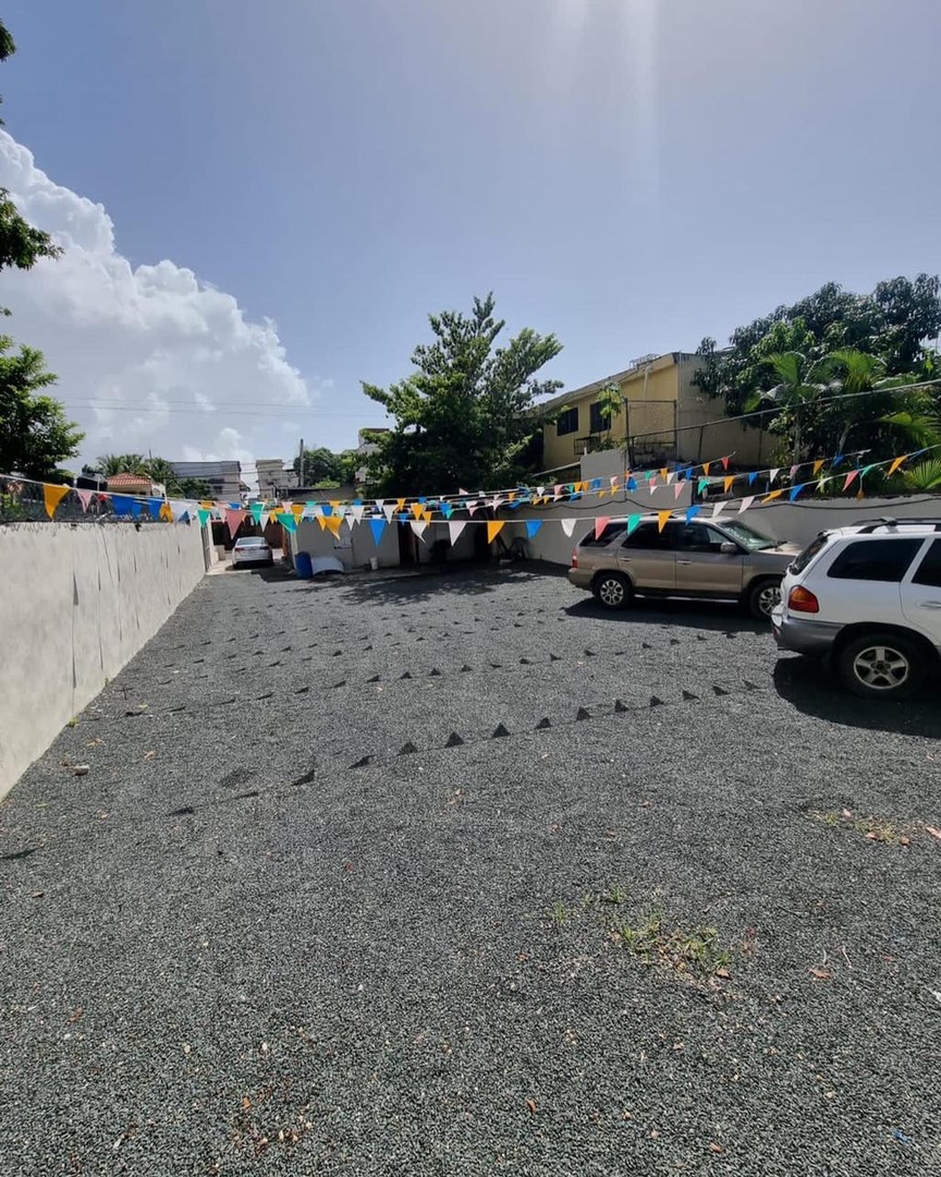 solares y terrenos - Venta de solar de 450mts en el ensanche ozama Santo Domingo este  5
