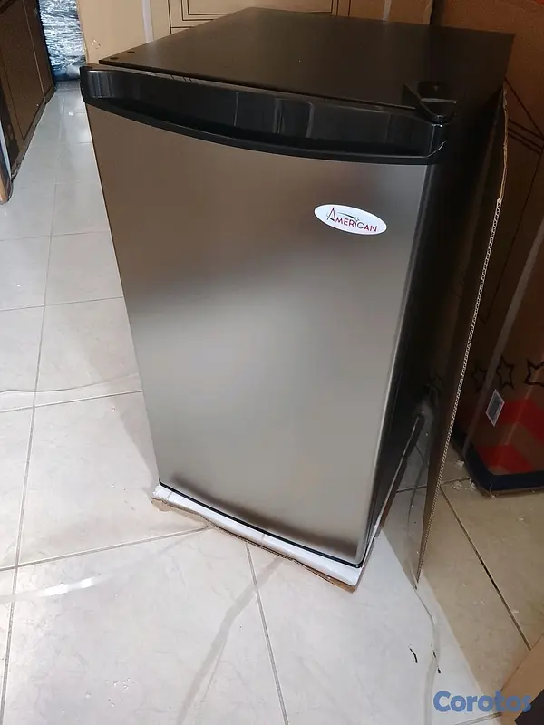 electrodomesticos - Nevera ejecutiva American 3.2 pc.color silver. 3
