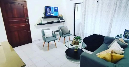 apartamentos - Airbnb AMUEBLADO 3er piso atrás de unión médica Santiago 0