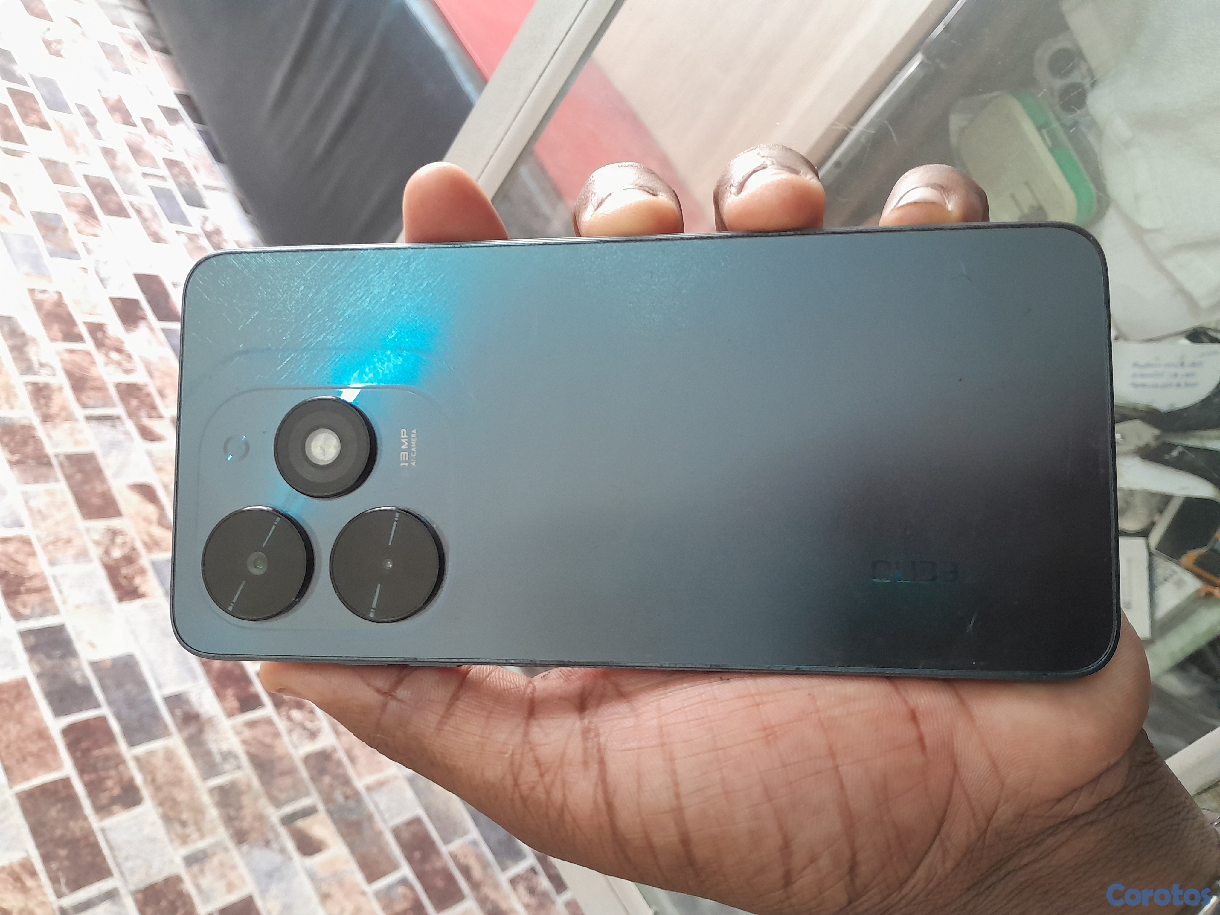 celulares y tabletas - Tecno Spark Go 2024  4