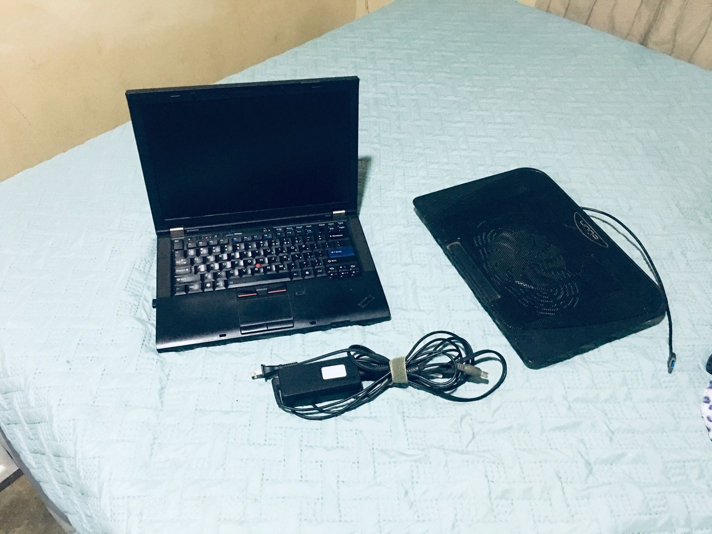 computadoras y laptops - se vende lapto lenovo t410 a buen precio de oportidad