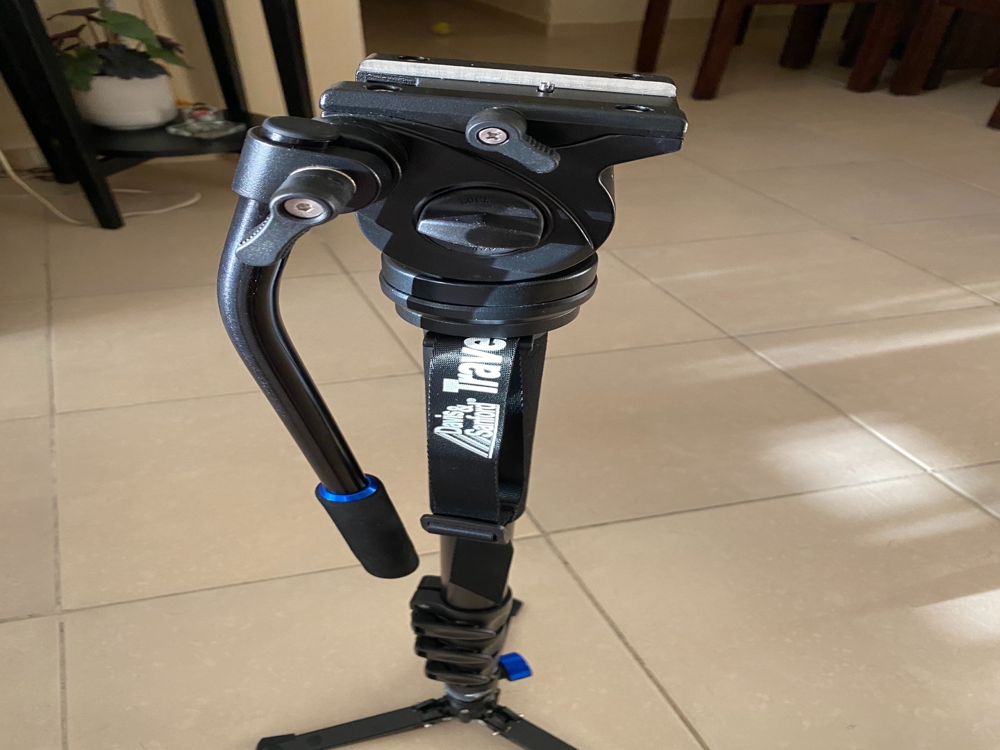camaras y audio - Vendo Nikon D750 y Monopod 