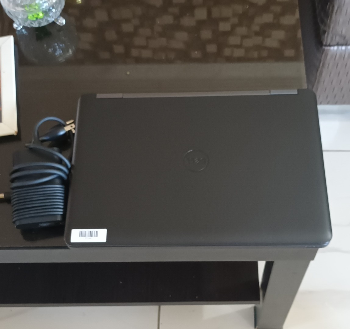 computadoras y laptops - Laptop Dell disco solido 5440 i5 2.6 Ghz 256GB SSD 8GB Ram Win 1
