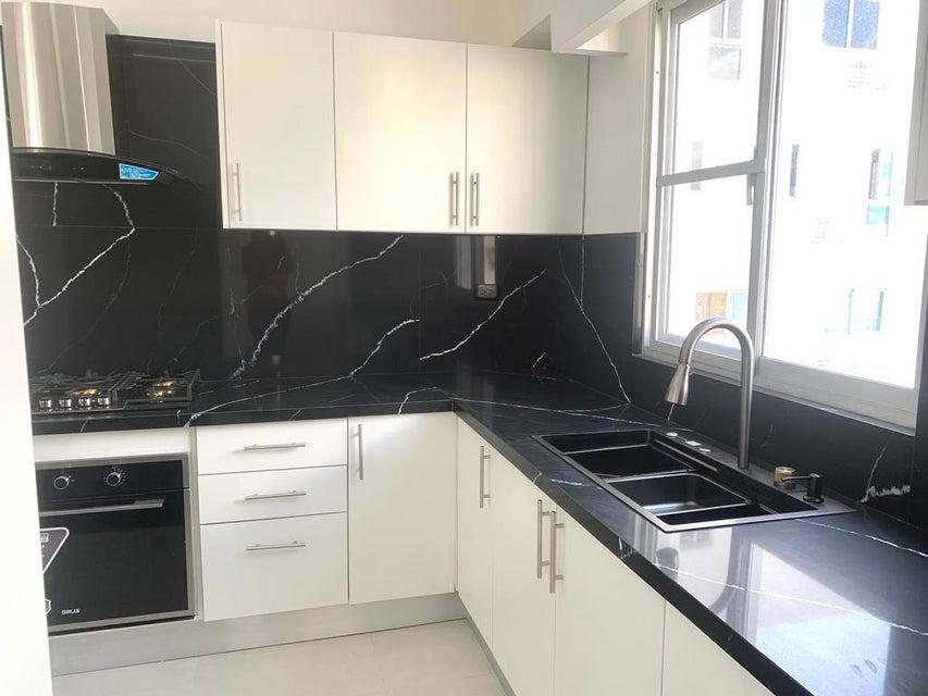 apartamentos - Apartamento en alquiler Evaristo Morales Santo Domingo 4