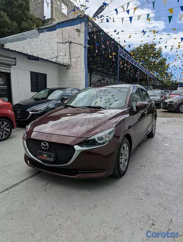 carros - MAZDA2 2020  2