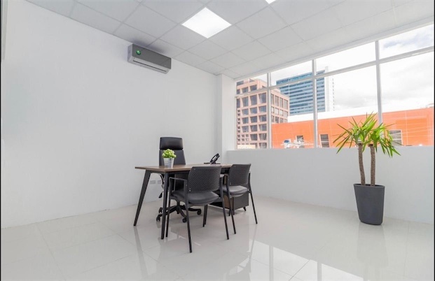 oficinas y locales comerciales - Local corporativo en Piantini  4