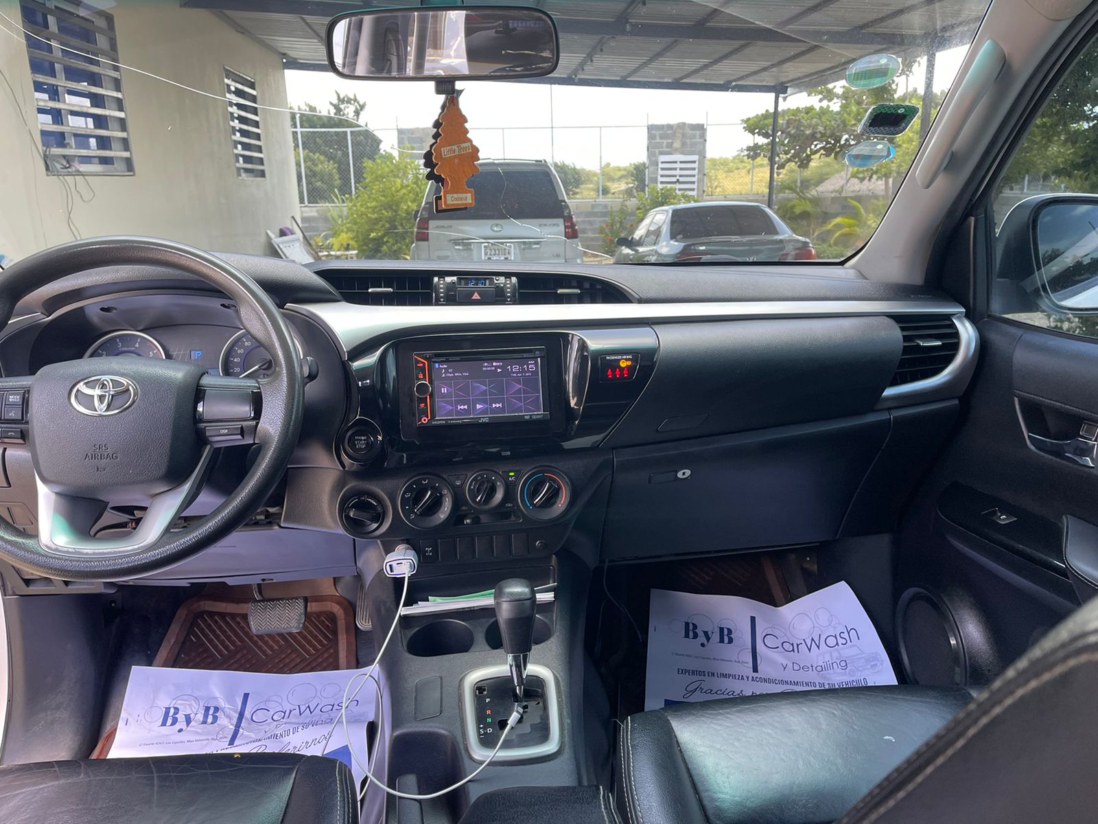 jeepetas y camionetas - Toyota hilux 2016 4