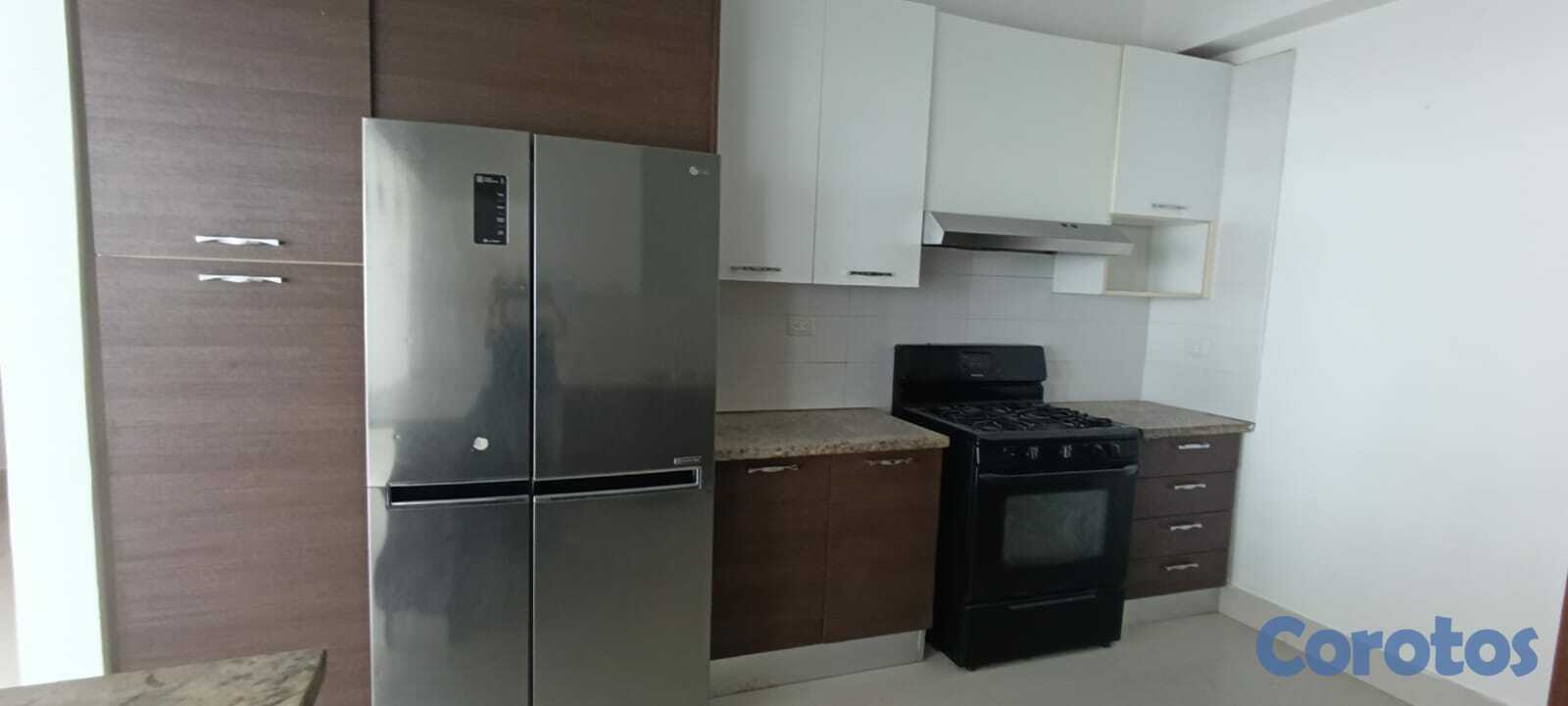 apartamentos - Bella Vista, Imponente Torre Familiar, piso alto 4