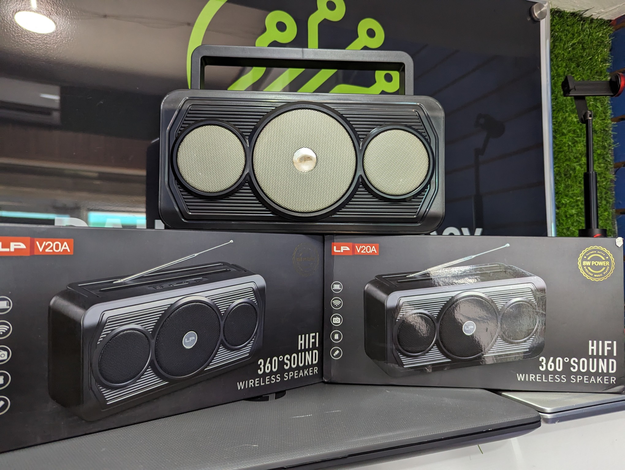 otros electronicos - Bocinas Bluetooth nuevos 5