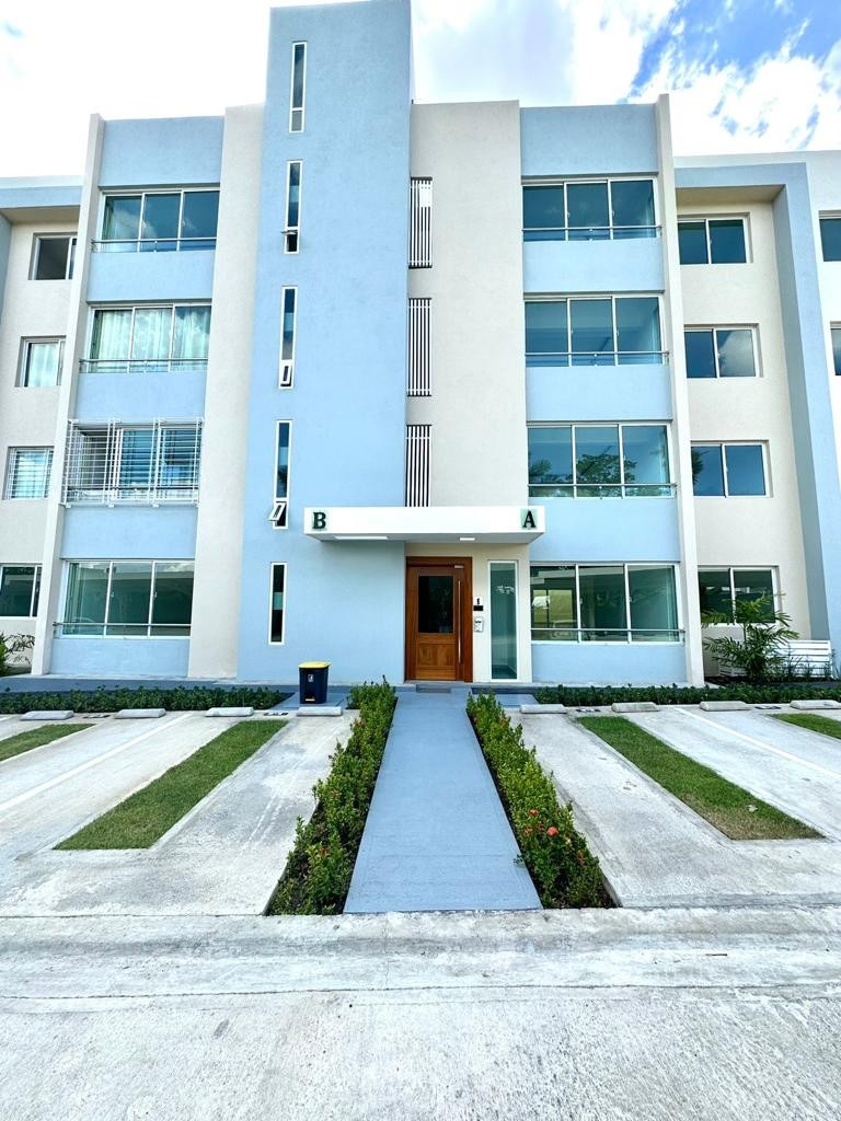 apartamentos - Apartamento con Patio en el Dorado II 0