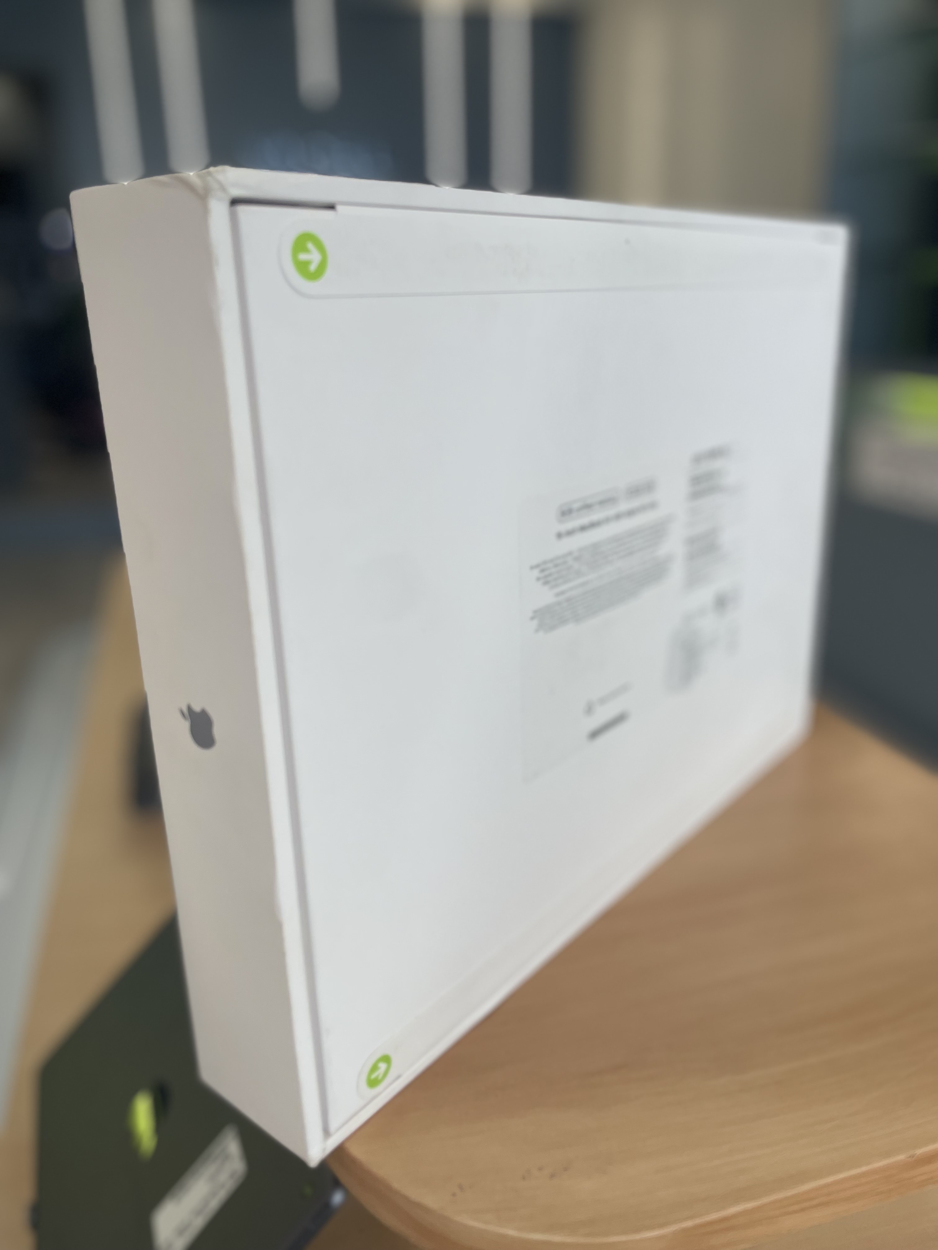 computadoras y laptops - MACBOOK AIR M3 15 PULGADA8Gb de ram 512Gb SSD  0