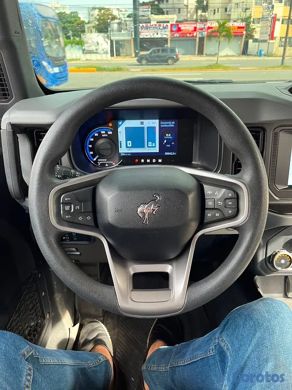 jeepetas y camionetas - Ford Bronco Badlands Sasquatch 2022 
 10