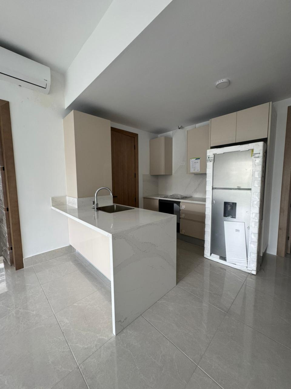 apartamentos - ALQUILO Piso 5 Amueblado Full En de Serrallés Prox 7