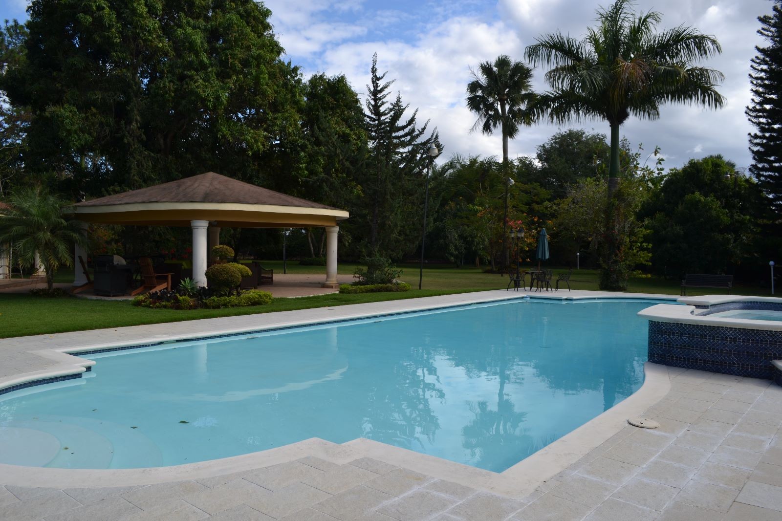 casas - Se Vende Propiedad Excelente para Proyectos  5
