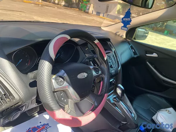 carros - carro Ford Focus  7