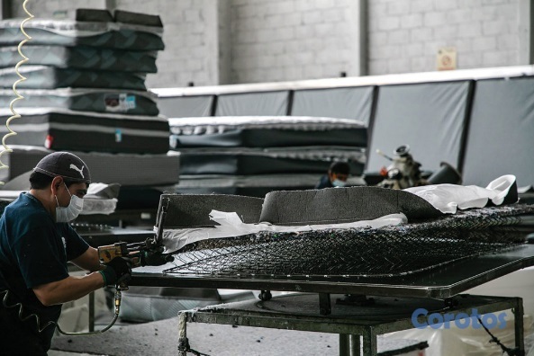 empleos disponibles - Ayudante de produccion 2