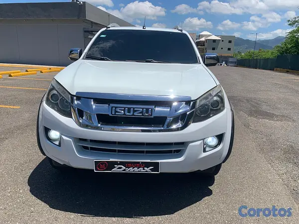 jeepetas y camionetas - Isuzu dmax LS 3.0 17