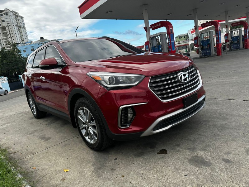 jeepetas y camionetas - Hiunday santa fe 2019 0