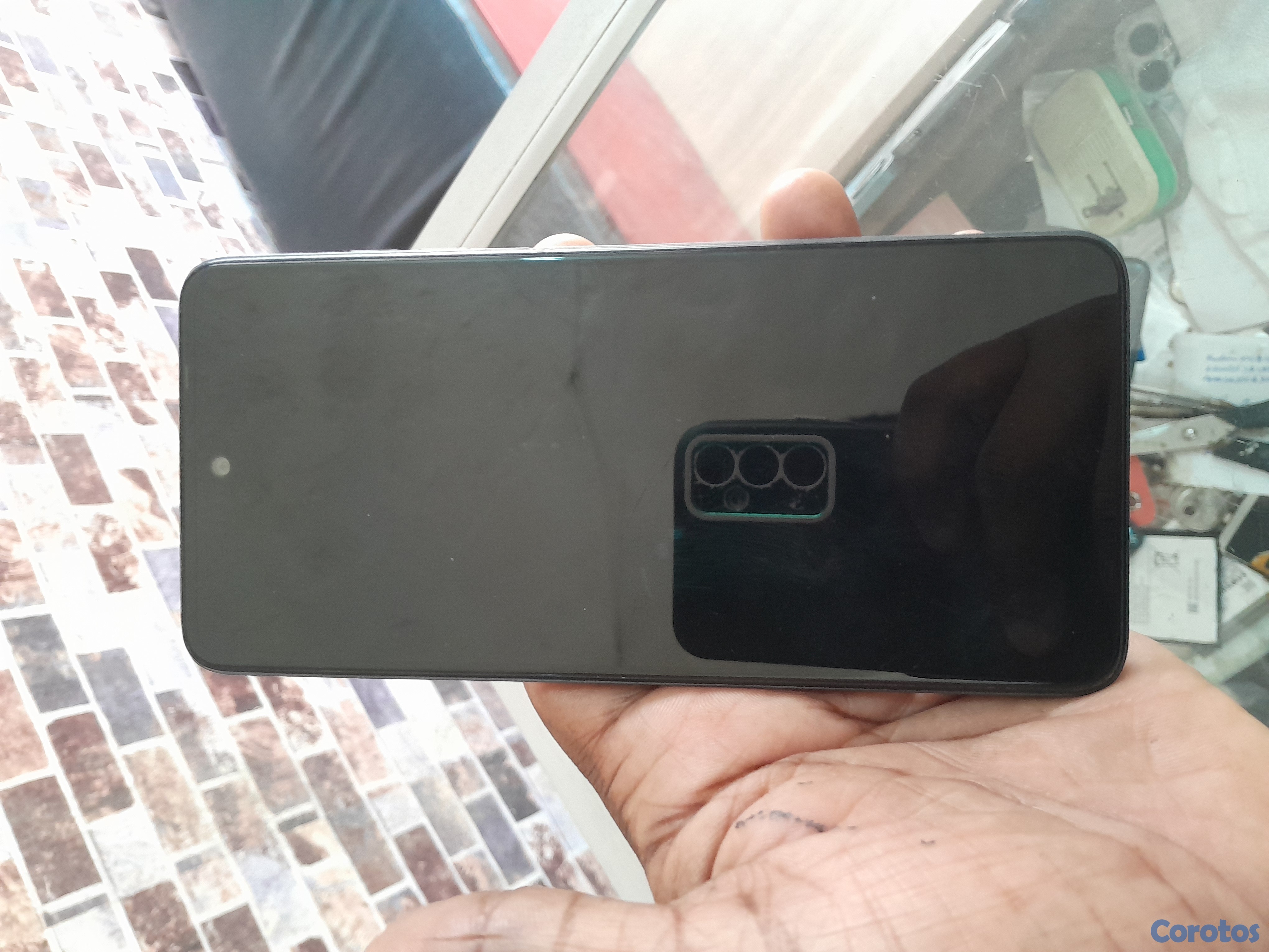 celulares y tabletas - Tecno Spark Go 2024  5