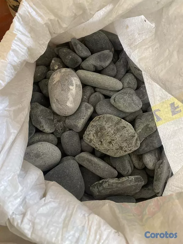 servicios profesionales - Piedras decorativas de varios modelos  5