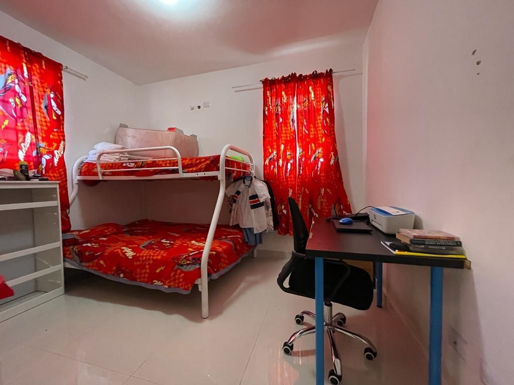 apartamentos - Vendo apartamento Av. Jacobo Magluta,  Res. Elsa Edén Colina del Arroyo II
 3