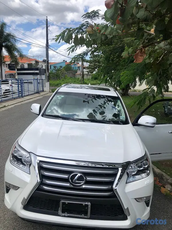 jeepetas y camionetas - Lexus GX460 2018 3