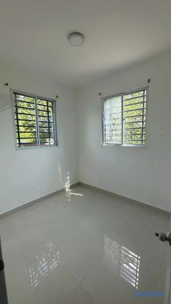 otros inmuebles - Edificio en Venta Gurabo: Genera 85,000/mes, 4 Apt 7