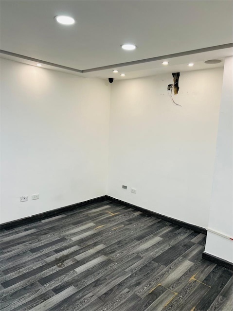 oficinas y locales comerciales - Local comercial corporativo 9