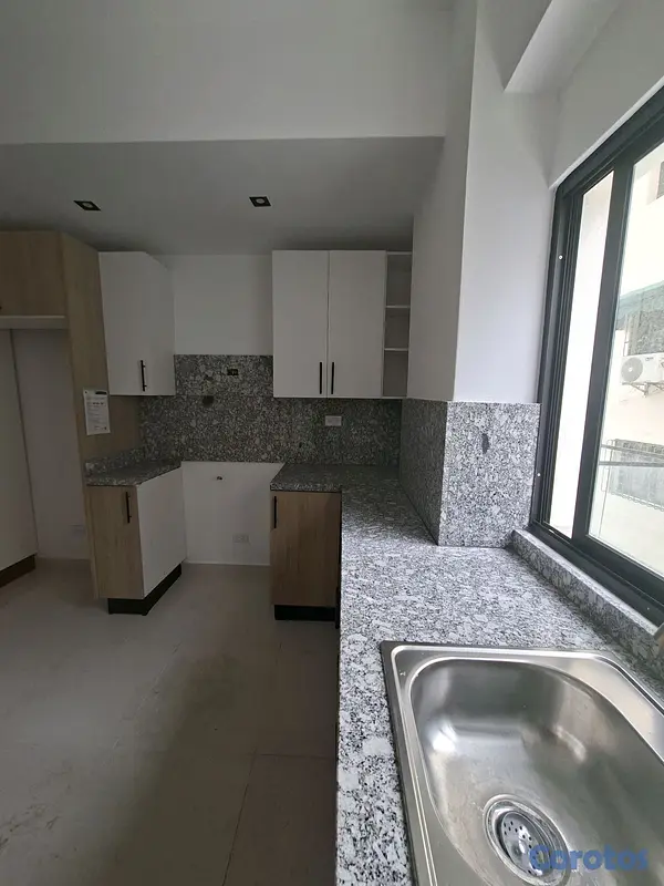 apartamentos - Apartamento en excelente ubicación en Renacimiento  4
