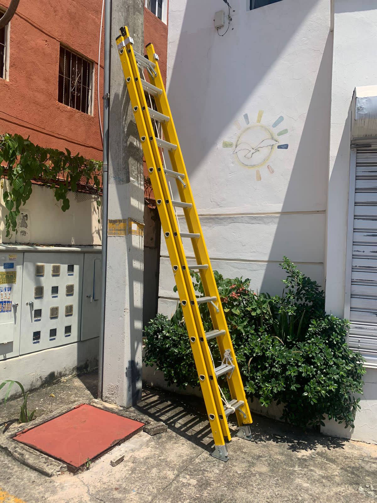 herramientas, jardines y exterior - Escalera telescópica en fibra de vidrio 