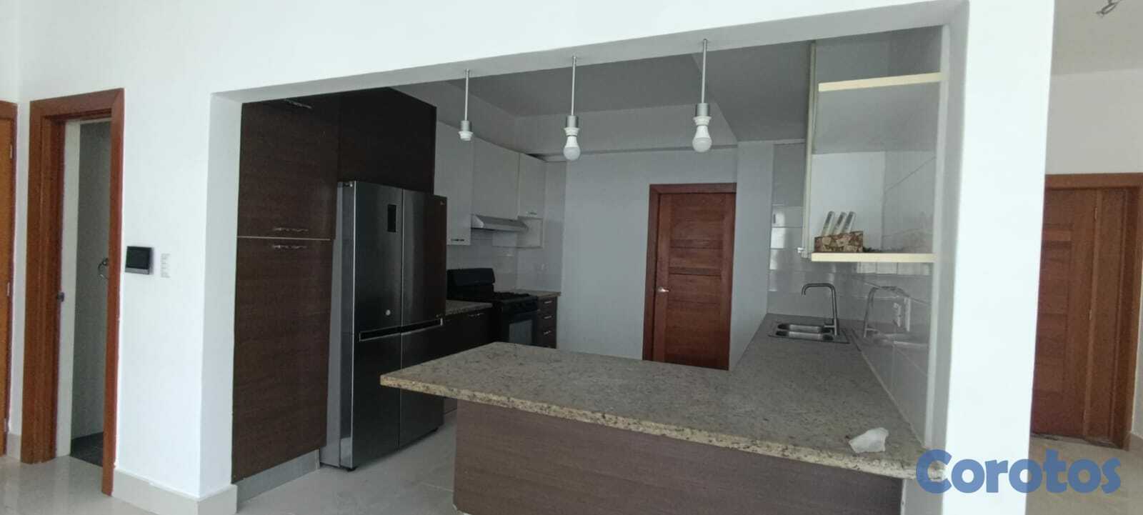 apartamentos - Bella Vista, Imponente Torre Familiar, piso alto 5
