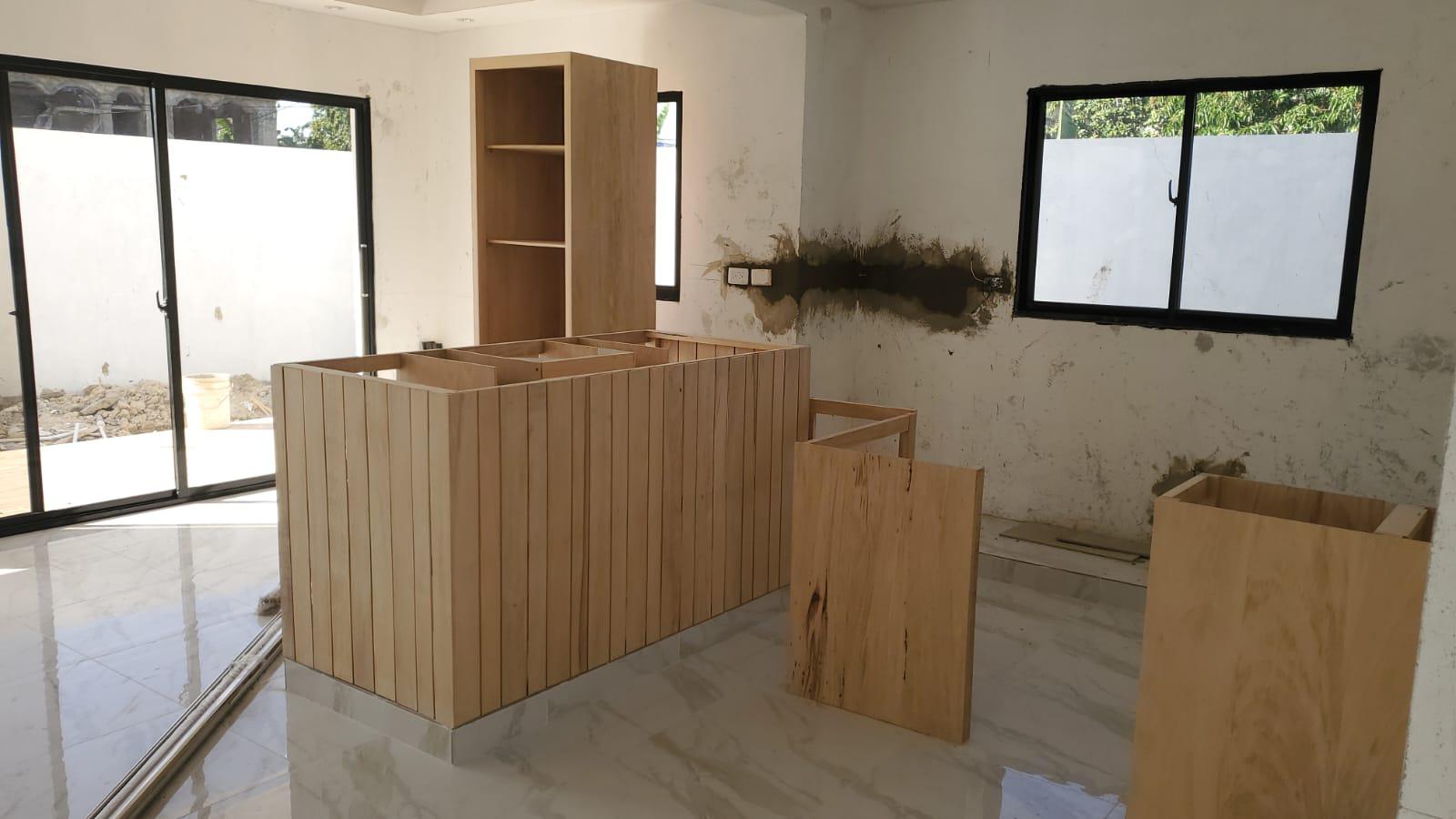 casas - Casa de dos niveles con 4 habitaciones, Brisa Oriental, Autopista de San Isidro 9