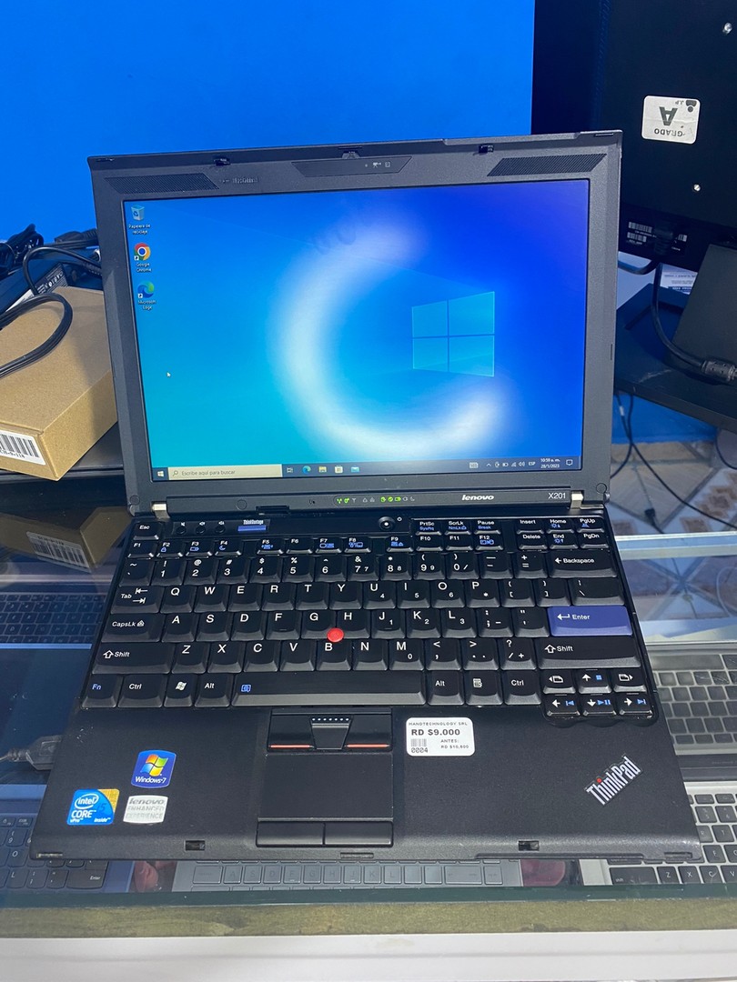 computadoras y laptops - Laptop Lenovo Thinkpad X201 500GB HDD Disco 4GB Ram 12” Pulgadas