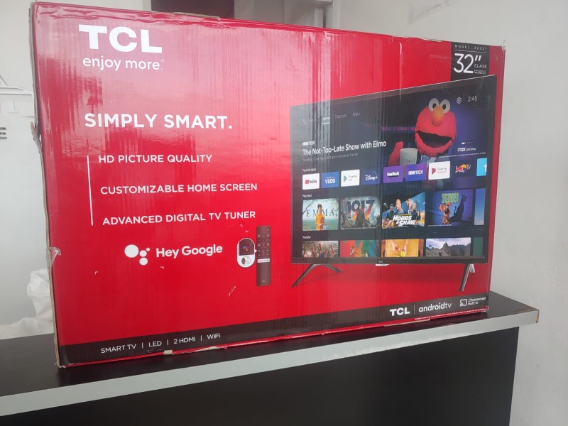 tv - TCL 32" CLASS 3 - Series, LED HD Smart TV w/ Android System

Nueva sellada