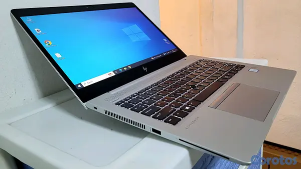 computadoras y laptops - hp Slim 14 Pulg Ryzen 3 Pro Ram 16gb ddr4 Disco Solido Video Radeon 2gb Dedicada 2