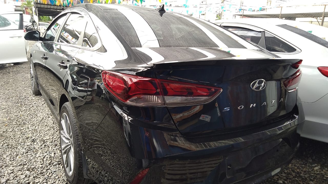 carros - HYUNDAI SONATA NEW RISE 2021 NEGRO 5